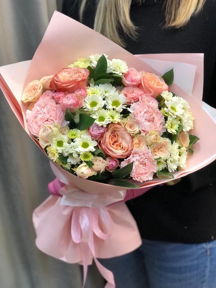 Букет цветов из: Гвоздики, Розы и Хризантемы в Перми