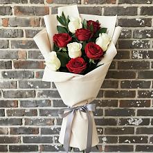 Букет цветов из:  Розы в Перми