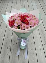 Букет цветов из:  Альстромерии в Перми