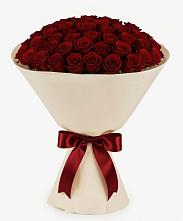 Букет 101 Бордовая роза Блэк Бакарра в Перми