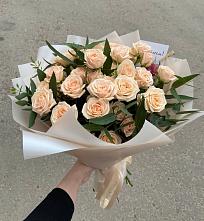 Букет Кремовые розы Латте в Перми