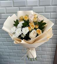 Букет цветов из:  Розы и Хризантемы в Перми