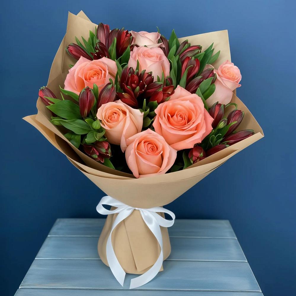 Букет цветов из: Розы и Альстромерии в Перми