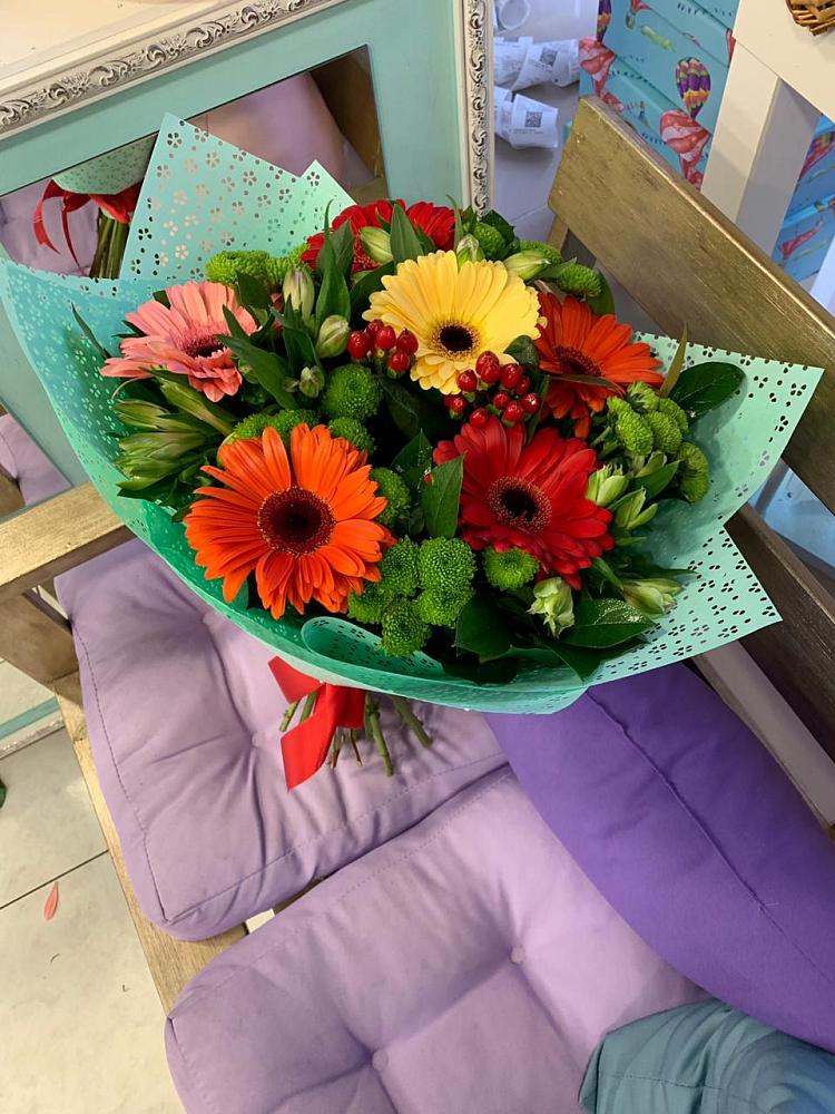 Букет цветов из: Герберы, Хризантемы и Альстромерии в Перми