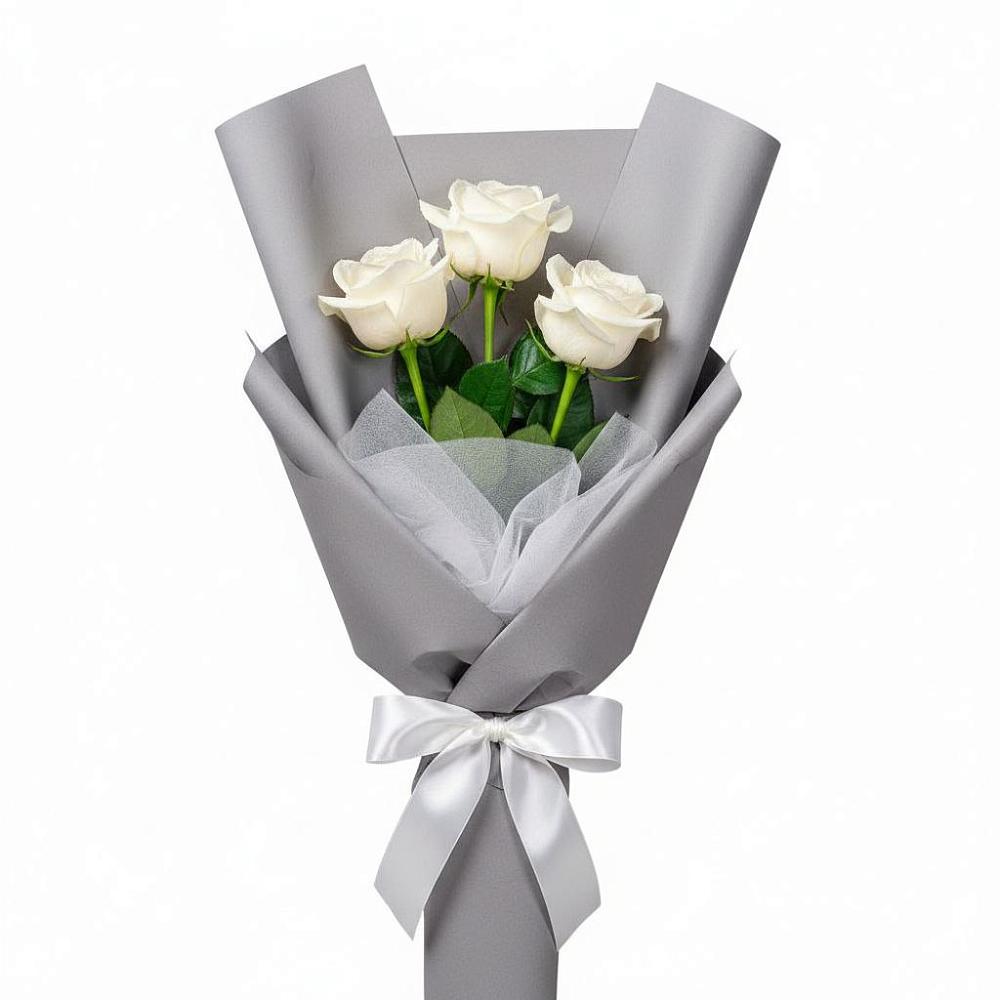 Букет 3 белые розы в Перми
