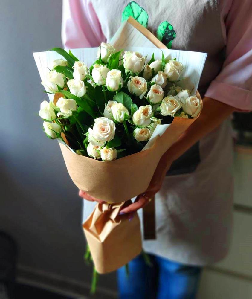 Букет цветов из: Розы в Перми