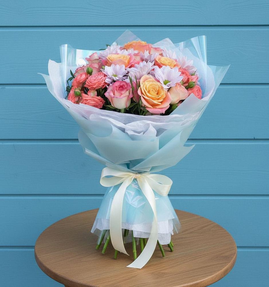 Букет цветов из: Хризантемы и Розы в Перми