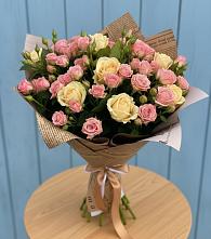 Букет цветов из:  Розы в Перми
