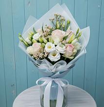 Букет цветов из:  Розы и Лизиантусы #REPLACE_PRED# Перми